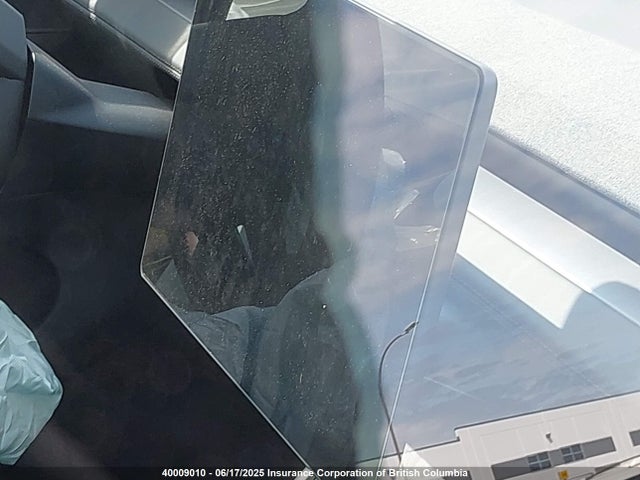 7SAYGDEE5TF337752 Tesla Model Y