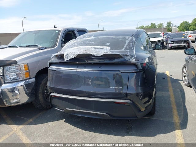 7SAYGDEE5TF337752 Tesla Model Y