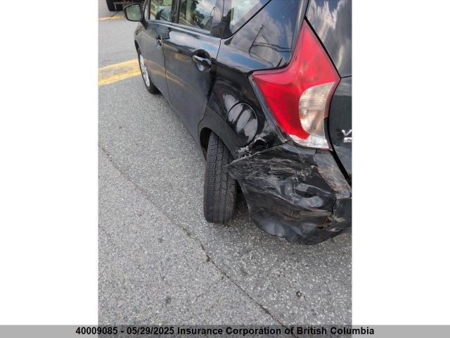 3N1CE2CP5HL379047 Nissan 2017