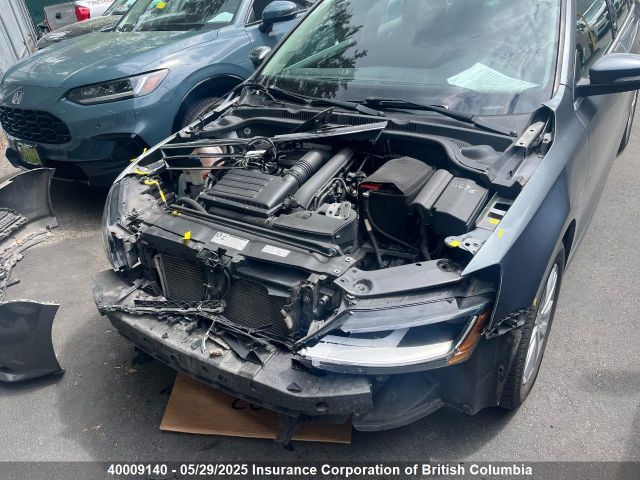 3VWDB7AJ2HM388706 Volkswagen 1.4 tsi