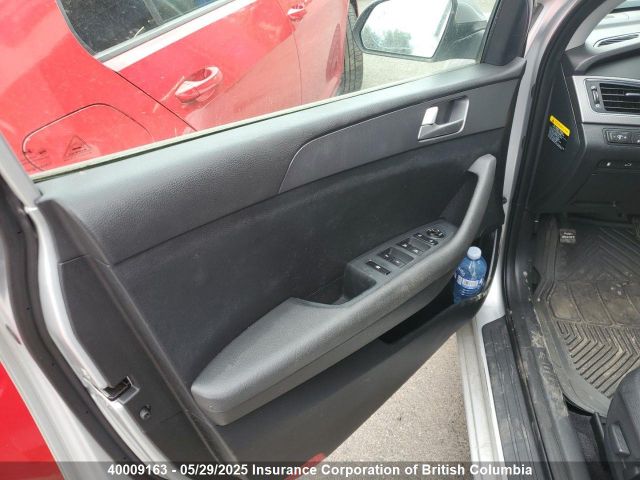 5NPE24AF3HH439282 Hyundai 2017