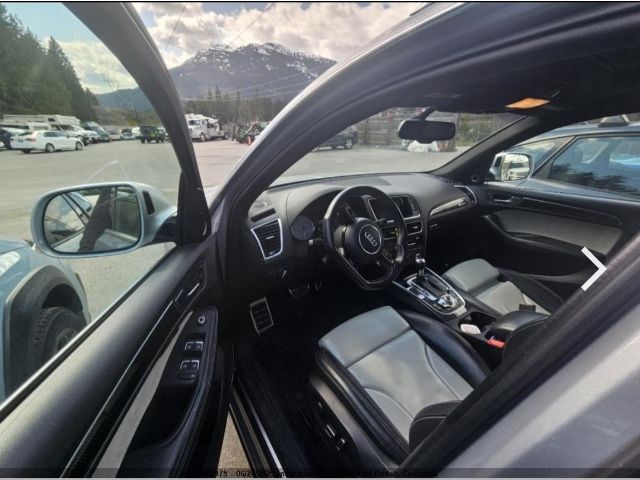 WA1LCAFP0GA058221 Audi Q5