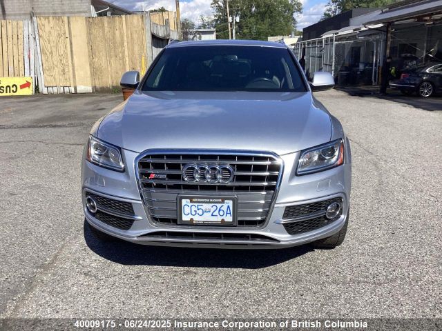 WA1LCAFP0GA058221 Audi Q5