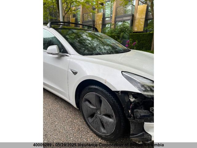 5YJ3E1EA5LF625702 Tesla MODEL 3