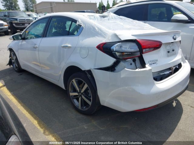 3KPFN4A87JE209977 KIA Forte