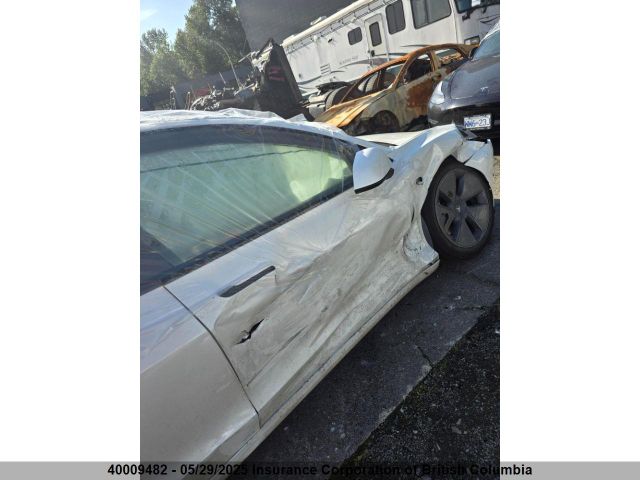 5YJ3E1EA8PF409462 Tesla 2023
