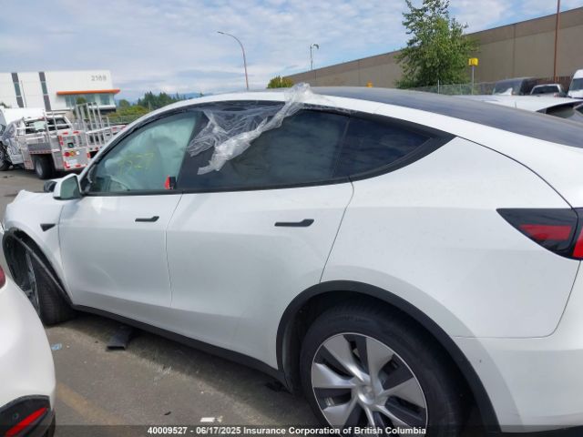 7SAYGAEEXPF737827 Tesla Model Y