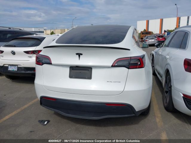 7SAYGAEEXPF737827 Tesla Model Y