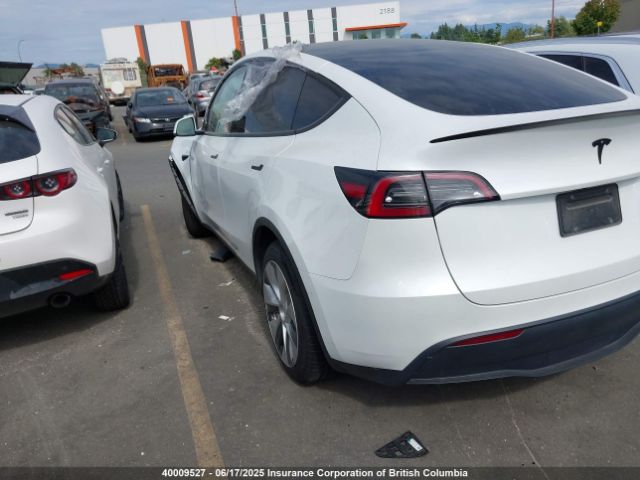 7SAYGAEEXPF737827 Tesla Model Y