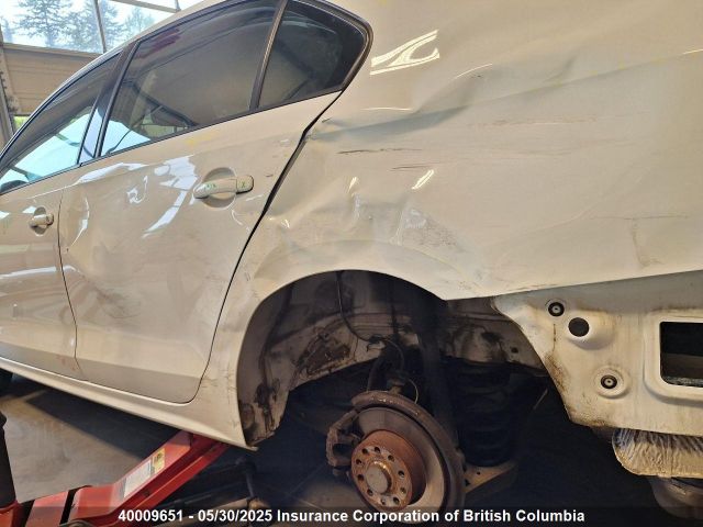 3VW267AJ6GM391103 Volkswagen 2016