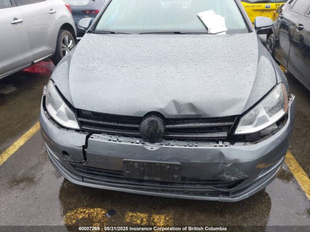 3VW217AU4FM088070 Volkswagen 2015