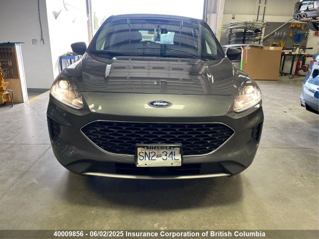 1FMCU0EZ4NUB21134 Ford hev/phev