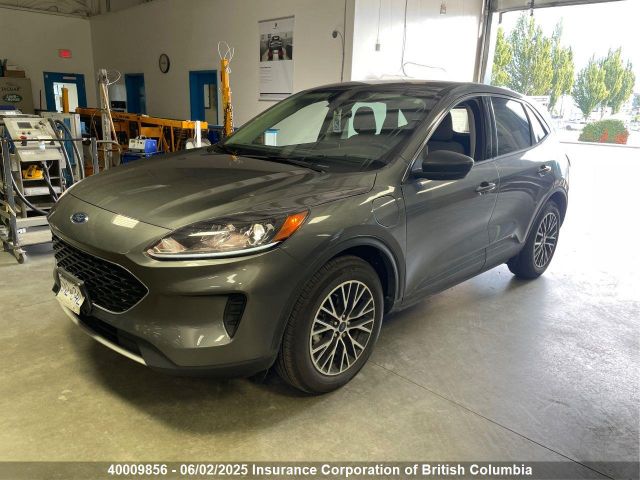 1FMCU0EZ4NUB21134 Ford hev/phev