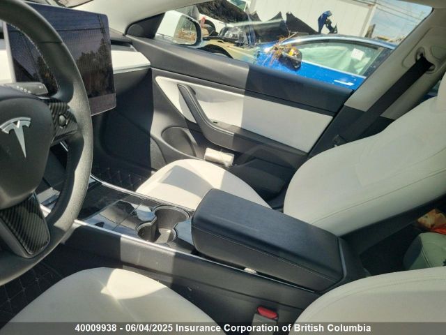 5YJ3E1EA8LF733926 Tesla 2020