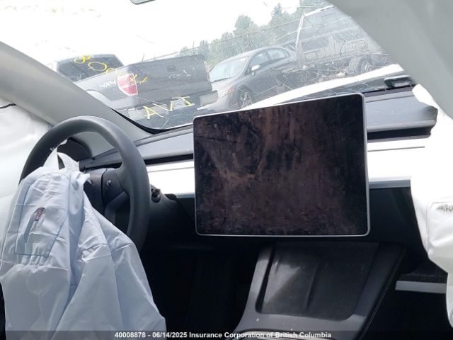 5YJ3E1EA0PF496340 Tesla MODEL 3
