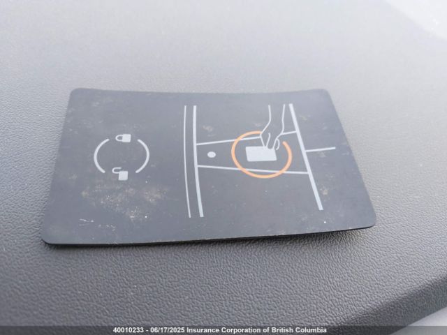 7SAYGDEE8RF990603 Tesla Model Y