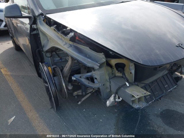 7SAYGDEE8RF990603 Tesla Model Y