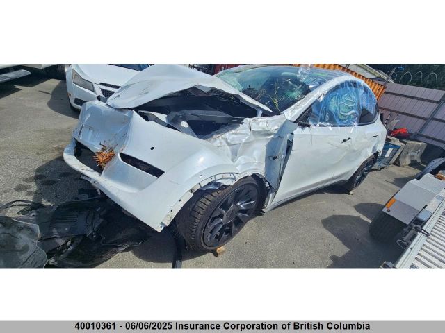 5YJYGDEE5MF097715 Tesla 2021