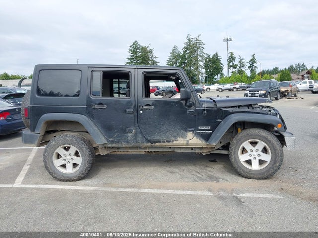 1C4BJWDG5JL914602 Jeep Wrangler Unlimited Sport