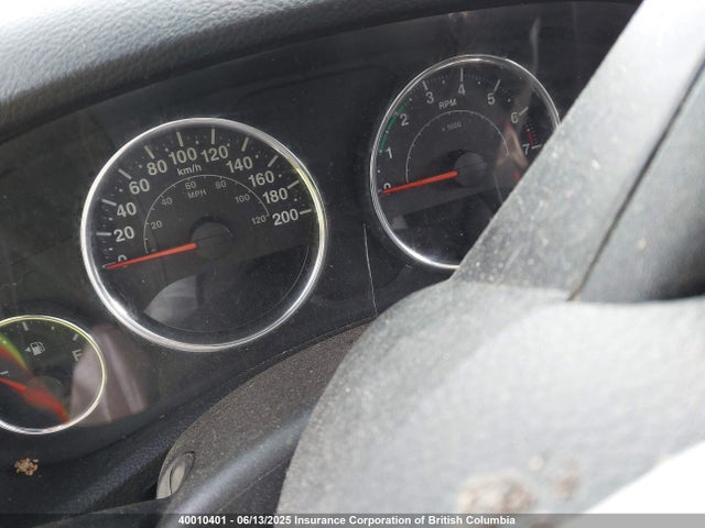 1C4BJWDG5JL914602 Jeep Wrangler Unlimited Sport