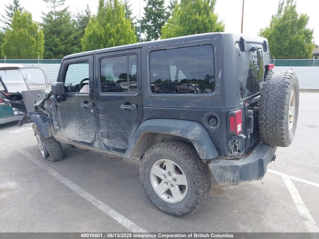 1C4BJWDG5JL914602 Jeep Wrangler Unlimited Sport