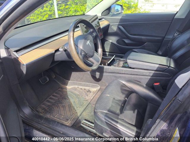 5YJ3E1EA1LF808613 Tesla 2020