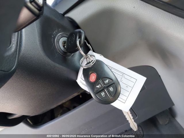 5TDJZ3DC5LS246768 Toyota SIENNA LE
