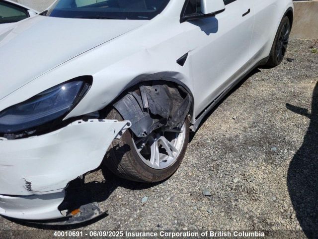 7SAYGDEE2RF989754 Tesla Model Y