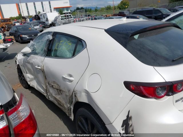 JM1BPBJY7M1311106 Mazda 3