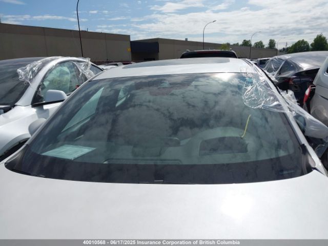 JM1BPBJY7M1311106 Mazda 3