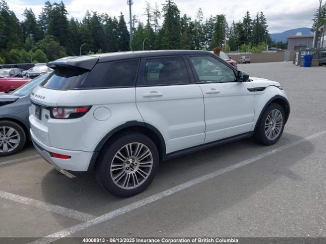SALVT2BG3EH899215 Land Rover Range Rover Evoque Dynamic Premium