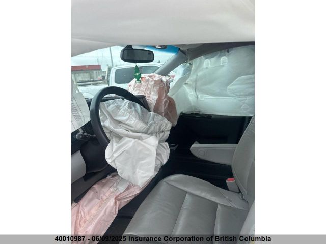 5TDYZ3DC3HS882515 Toyota Sienna Xle/limited