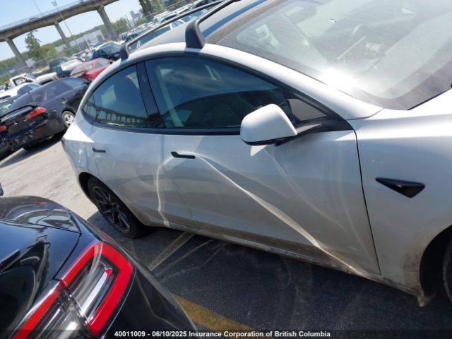 5YJ3E1EA4NF332733 Tesla MODEL 3