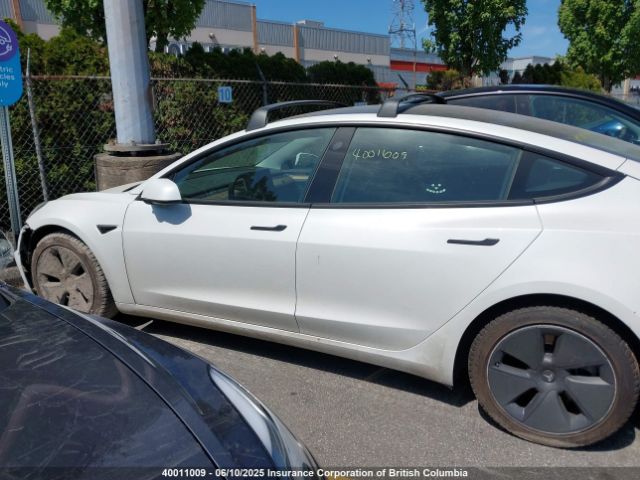 5YJ3E1EA4NF332733 Tesla MODEL 3