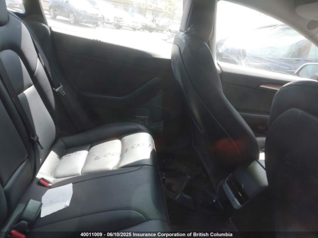 5YJ3E1EA4NF332733 Tesla MODEL 3