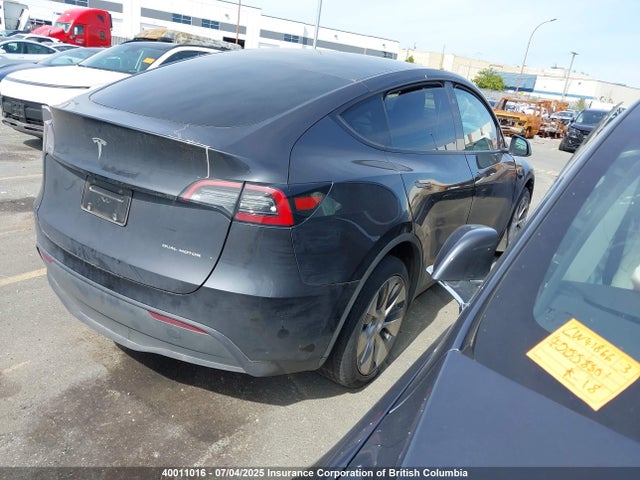 7SAYGDEEXRF003256 Tesla 2024