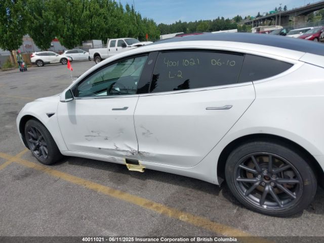 5YJ3E1EA7KF528905 Tesla MODEL 3