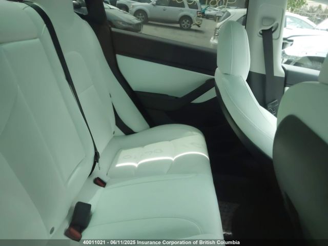 5YJ3E1EA7KF528905 Tesla MODEL 3