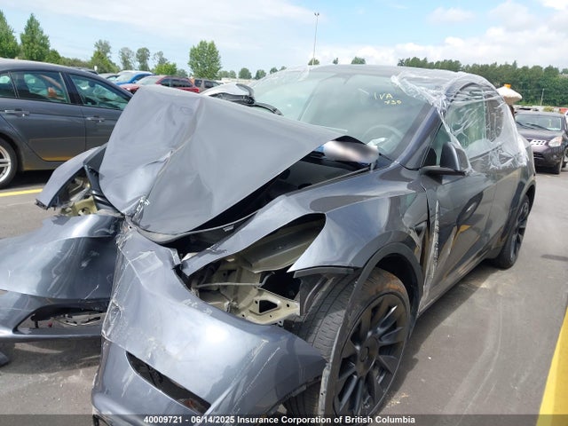 LRWYGDEE9PC110058 Tesla Model Y