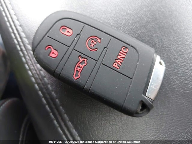 1C3CCCBG1FN718351 Chrysler 2015