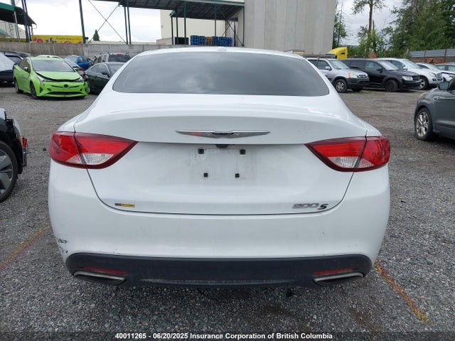 1C3CCCBG1FN718351 Chrysler 2015