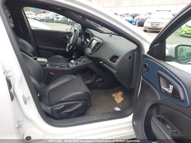 1C3CCCBG1FN718351 Chrysler 2015