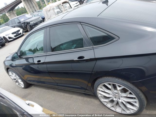 3VWE57BU6MM068934 Volkswagen JETTA SEL