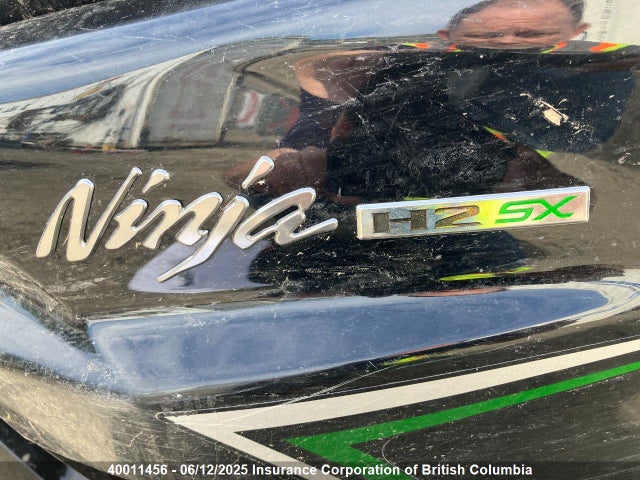 40011456 :رقم المزاد ، JKBZXVR11PA002118 vin ، 2023 Kawasaki Ninja H2 Sx مزاد بيع