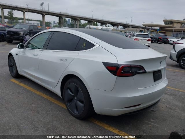 5YJ3E1EA2KF529220 Tesla MODEL 3