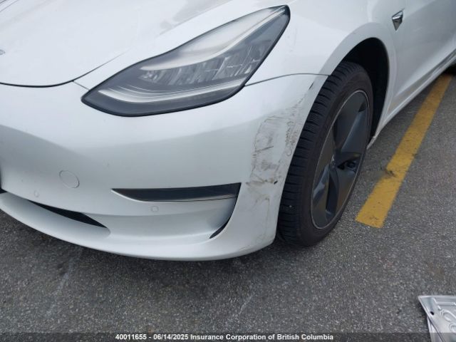 5YJ3E1EA2KF529220 Tesla MODEL 3