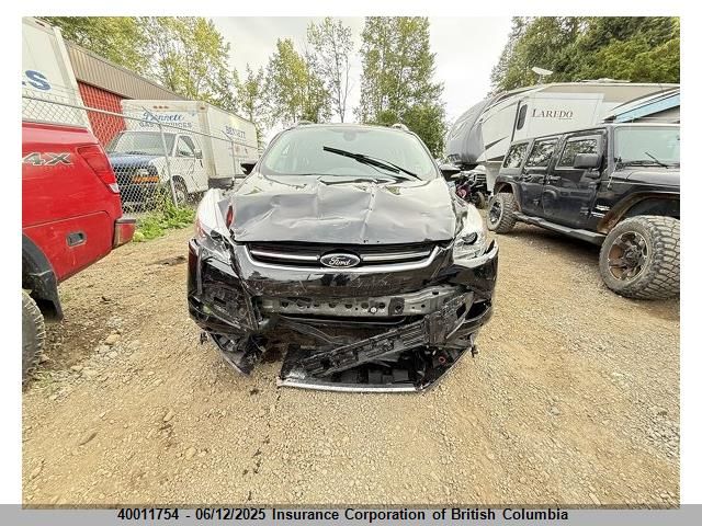 1FMCU9J9XEUA64237 Ford Escape Titanium