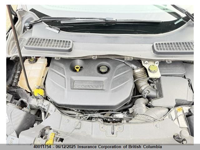 1FMCU9J9XEUA64237 Ford Escape Titanium