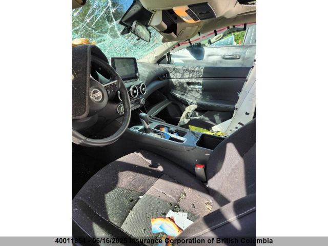 3N1AB8CV9MY274686 Nissan SENTRA SV