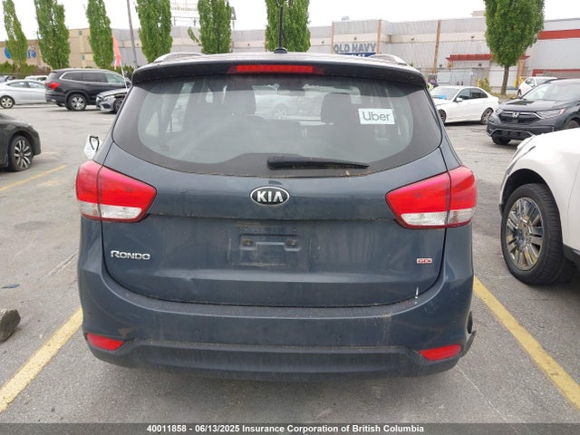 KNAHT8A33G7132279 KIA Rondo
